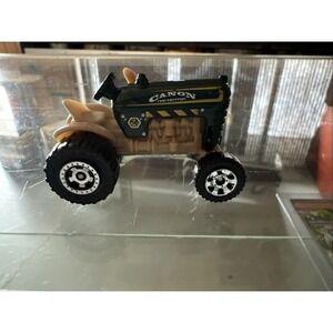 Matchbox 2011 Die Cast John Deere Tractor